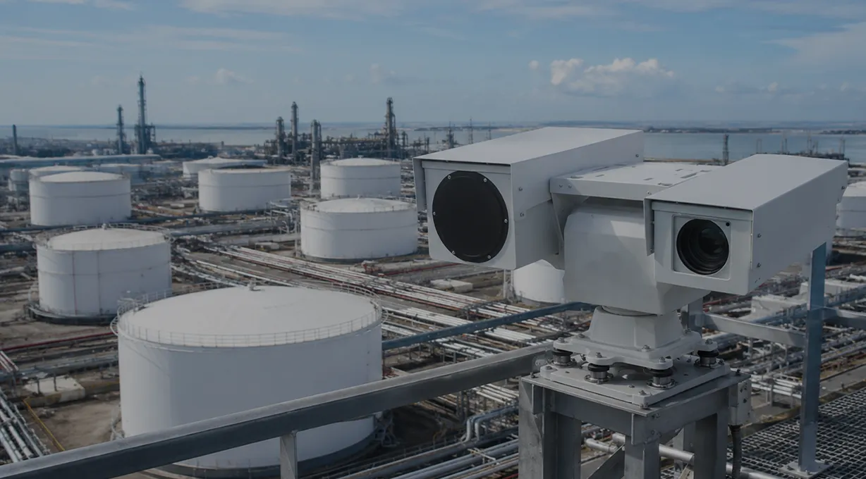 fixed thermal monitoring cameras for night vision surveillance of industrial storage tanks